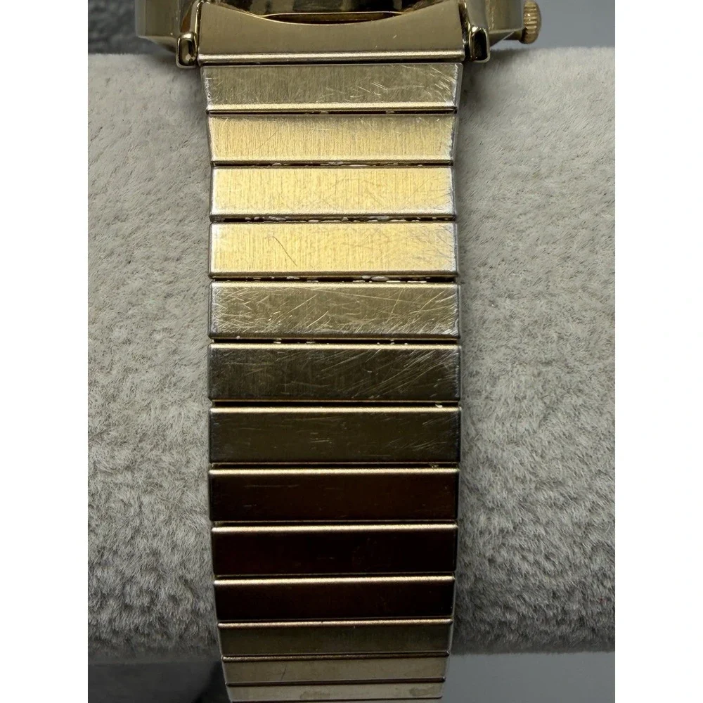 Timex Vintage 1991 Mens Watch New Battery‎ 32MM 6.75